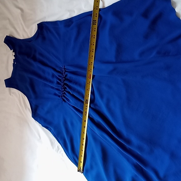 Wilfred Light and Flowy Blue Dress - Picture 14 of 15